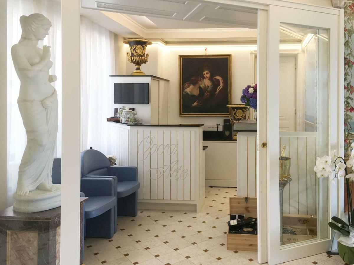 Opera Arte Rooms بورتو ريكاناتي المظهر الخارجي الصورة